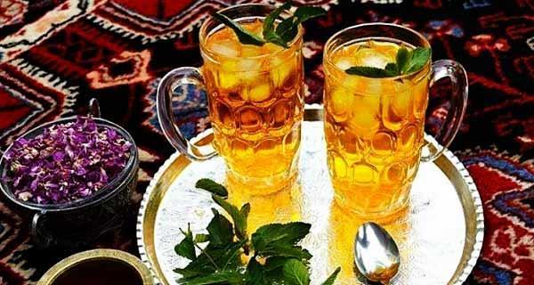شربتی شگفت انگیز که نشاط را به شما باز می گرداند شربتی شگفت انگیز که نشاط را به شما باز می گرداند