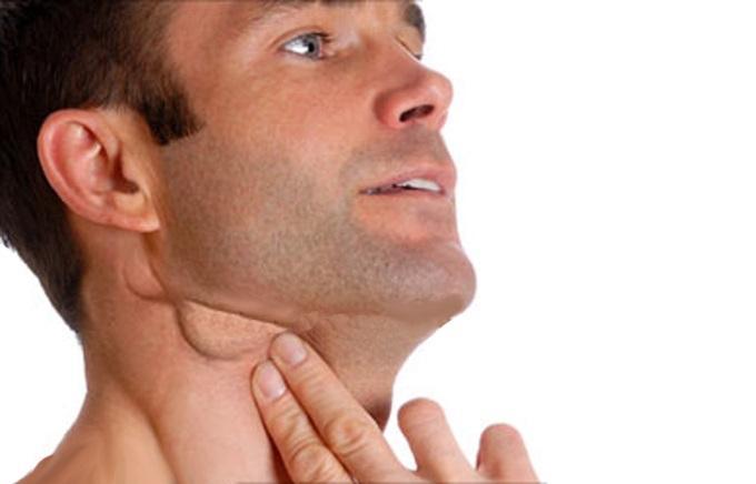 علائم هشدار ابتلا به سرطان های سر و گردن، زخم ها و ضایعات طول کشنده در حفره دهان را جدی بگیرید