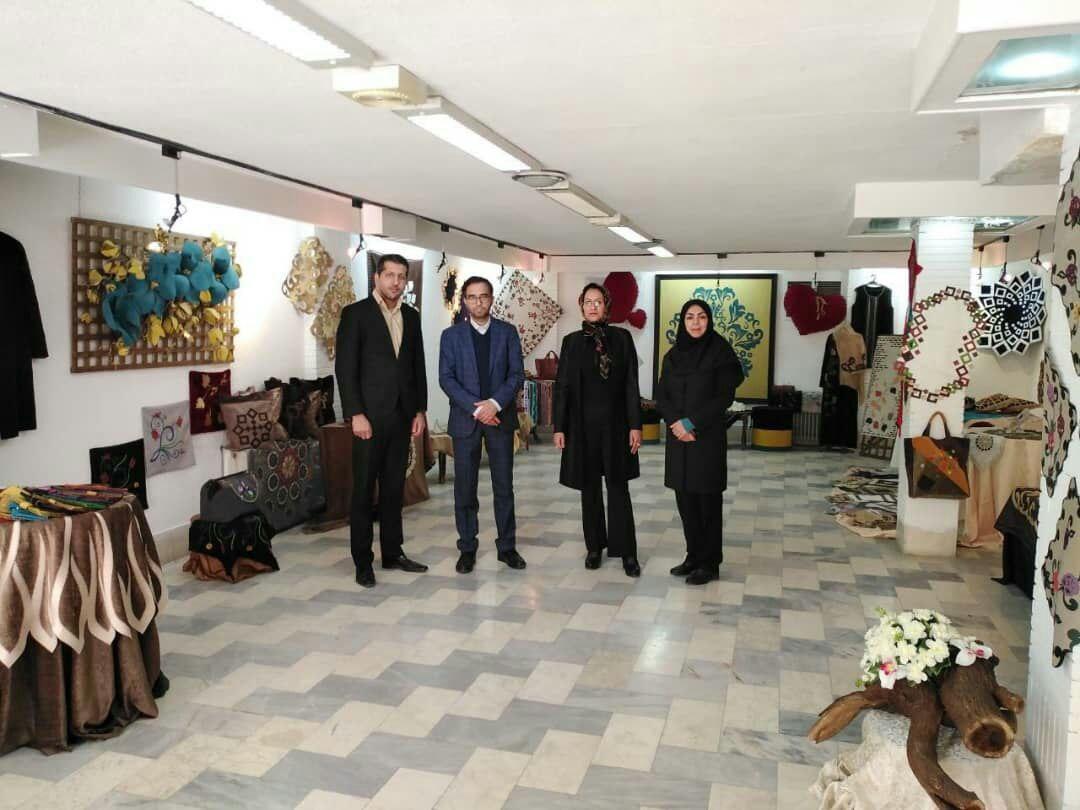 شروع نمایشگاه و ورکشاپ صنایع دستی در نگاخانه میرک