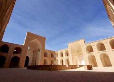 بازسازی استحفاظی مسجد جامع ابرکوه