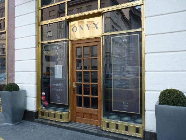 تور مجارستان: بیشتر از رستوران اونیکس بوداپست بدانید