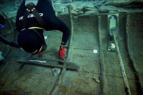 نجات کشتی 2500 ساله