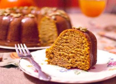 طرز تهیه کیک کدو حلوایی با شیره انگور ویژه مهمانی های پاییزی