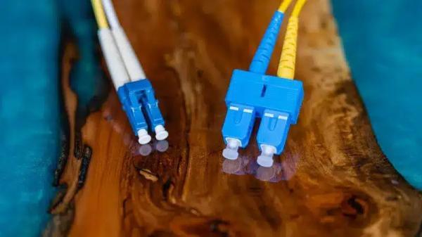 راهنمای خرید برترین پچ کورد فیبر نوری ، معرفی 10 مدل پر فروش بازار و قیمت